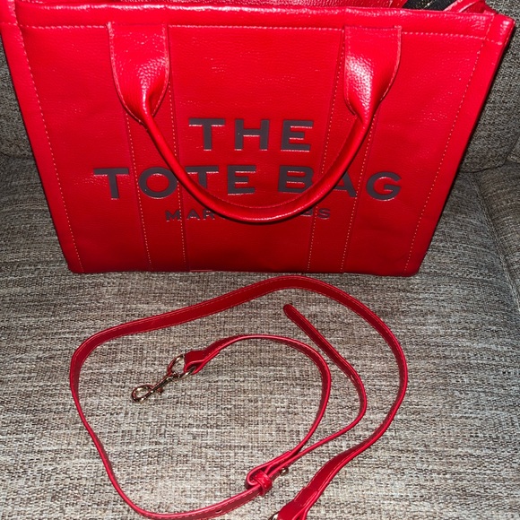 Marc Jacobs Vibrant Red Tote - Picture 11 of 13